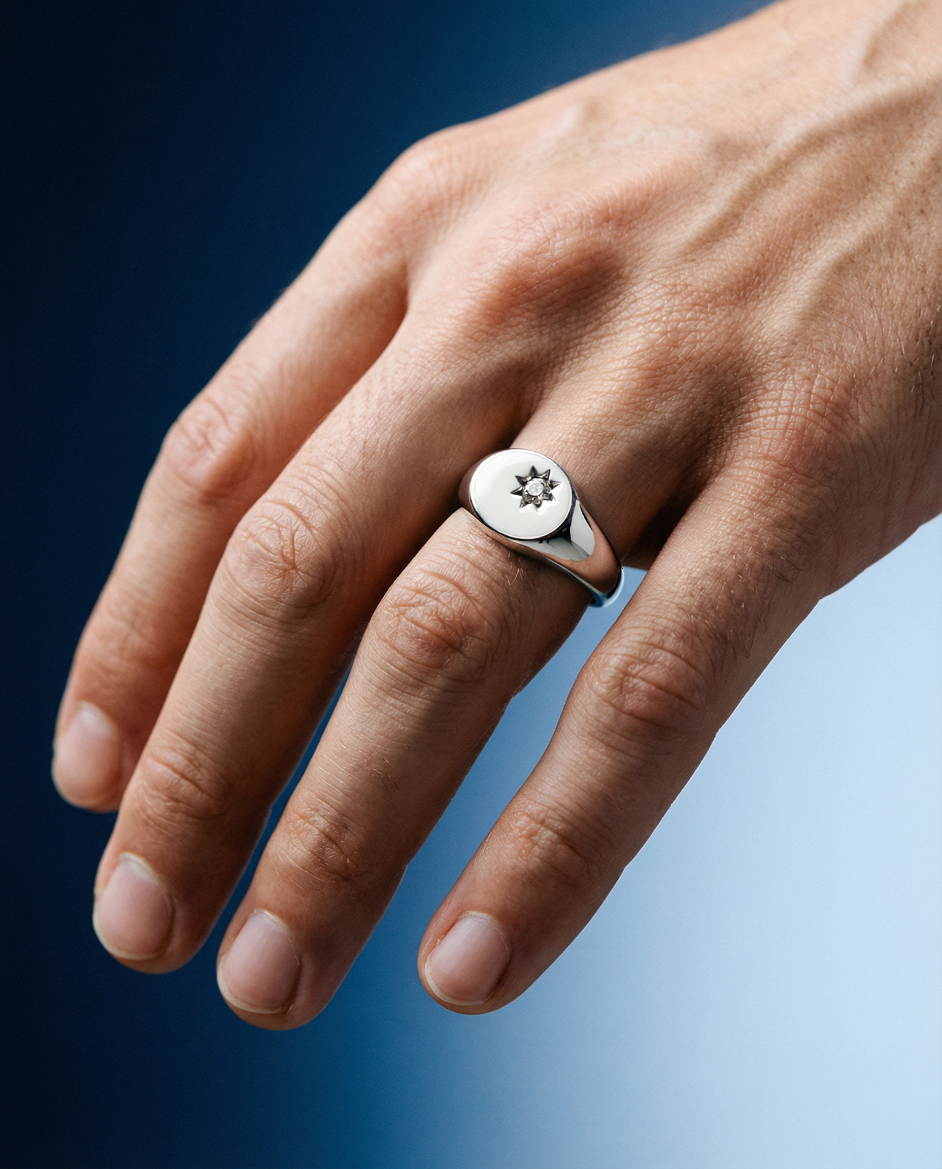 Beacon - טבעת חותם - כסף